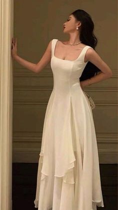 Classy Dress White, Prom Dress Ankle Length, Square Neck Prom Dress, Dress Ankle Length, Elegant Evening Gown, Red Carpets, Prom Dress Inspiration, Evening Gowns Elegant, Pretty Prom Dresses