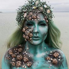 Scary mermaid More Mermaid Headdress, Halloween Makeup Artist, Mermaid Headpiece, Mermaid Cosplay, Mermaid Headband, Marine Creatures