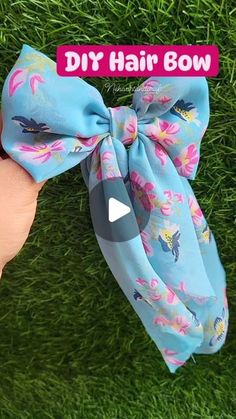 SUNITA AGRAWAL on Instagram: "DIY hair Bow #hairaccessories  #handmade  #diy #Bow #longhairbow  @nehaa_art_and_craft  #viral #trendingreels  #easytomake" Headband With Bow Diy, Big Hair Bows Diy, Making Hair Bows Step By Step, How To Make A Bow Headband, Diy Satin Hair Bow, How To Make Hair Bow Clips, Handmade Hair Accessories Diy Fabric Flowers, Hair Bow Tutorial Ribbon Step By Step, Hair Bow Clips Diy