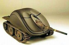 a computer mouse that is shaped like a tank