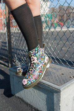 Photo by Derek Macario Fits Modest, Customize Shoes, Red Doc Martens, Clothing Aesthetics, White Doc Martens, Doc Martens Style, Cat Boots, Van Dyne, Doc Martens Outfit