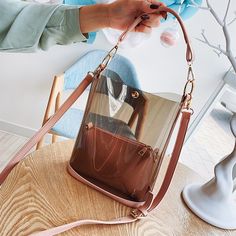 Brand Name: YogodlnsOrigin: CN(Origin)Handbags Type: Messenger BagsShape: BucketGender: WOMENMain Material: PVCStyle: CasualSize: (20cm Transparent Bags, Summer Handbags, Transparent Bag, Clear Bag, Quality Handbags, Crossbody Bag Women, Purse Styles, Clear Bags, Designer Shoulder Bags