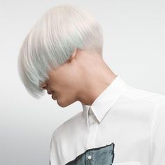 Silver Hair Mens, Hair Shots, Colour Touch Wella, Punky Color, Wella Color Charm, Joico Color, Hot Rollers Hair, Silver Shampoo, Ionic Hair Dryer