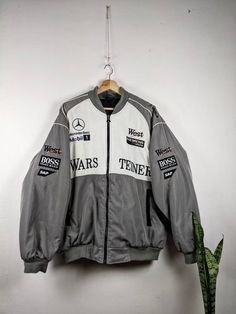 Blink 182 Merch, 90s Jackets, Streetwear Inspo, Mclaren Mercedes, 90s Jacket, Trucker Jacket, Vintage Levis, Motorcycle Jacket, Adidas Jacket