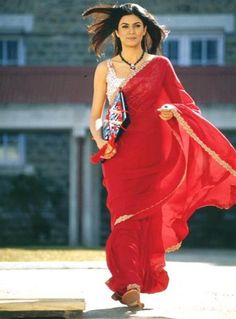 ऐश्वर्या राय, Sleeveless Blouse Designs, Red Sari