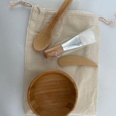 Mix up your Rose Clay Face Mask with our new eco friendly and sustainable bamboo bowl set. This product includes a bamboo bowl, 1 spatula, 1 scoop, and 1 brush. *Rose Clay Face Mask sold separately. Rose Clay Face Mask, Beauty Kits, Mask Bowl, Bamboo Bowl, Clay Face Mask, Clay Face, Clay Faces, Self Care Routine, Bowl Set