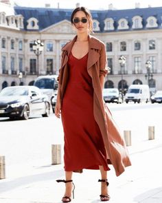 Gary Pepper Girl, New Street Style, Moda Paris, Fall Dress Outfit, Moda Chic, Fashion Blogger Style, Looks Street Style, Outfit Trends, Silk Slip Dress