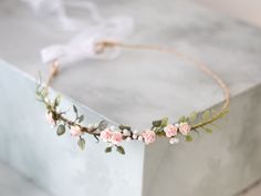 This beautiful flower crown is a lovely accessory, perfect for a party, or wedding. Our stunning faux flowers look like the real. Head circumference: one size fits all (adjustable) / fits adults and older children If the crown should fit the baby, after buying please give head circumference Estimated delivery time (exact delivery time depends on the delivery address) Europe (EU countries): 3-9 working days US, Canada: 5 - 14 days Switzerland: 14-21 day Dainty Flower Crown, Crown Wreath, Girls Halo, Flower Girl Halo, Fairy Garden Birthday Party, Pink Flower Crown, Rose Flower Crown, Flower Tiara, Pink Crown