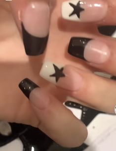 Paznokcie Hello Kitty, Wow Nails, Punk Nails, Grunge Nails, Dope Nail Designs, Pretty Gel Nails, Really Cute Nails, Star Nails, Dream Nails