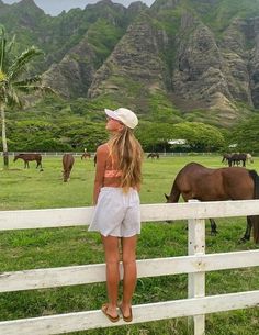 Horse Mermaid, Summer Hawaii, Mountain Horse, Ocean Vacation, Towel Dress, Hawaii Oahu, Artsy Photos