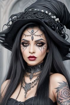 Cool Witch Makeup Ideas, Dramatic Witch Makeup, Horror Witch Makeup, Womens Witch Makeup, Creative Witch Makeup, Beautiful Witch Costumes, Witch Gothic Outfit, Scary Witch Makeup Halloween, Midevil Witch Makeup