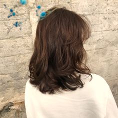 Women Hair Lengths, Medium Length Haircut With Layers Wavy Hair, Thick Layered Hair Short, Thick Wavy Medium Length Hair, 80s Layers Haircut, Medium Length Hair Shaggy Layers, Shoulder Length Cut With Subtle Layers, Medium Length Hair Styles With Layers, Med Length Hair With Layers