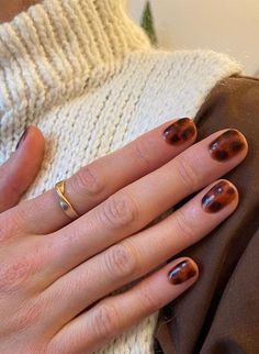 Tortishell Nails Design, Tortoiseshell Nails, Short Nail Design, Short Gel Nails, Leopard Print Nails, Fall Mood, Leopard Nails, Short Nail