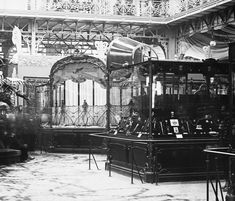 Art Nouveau Interior, Paris 1900, Corning Museum Of Glass, Rene Lalique, Harry Winston, French Photographers, Art Nouveau Jewelry, New Paris