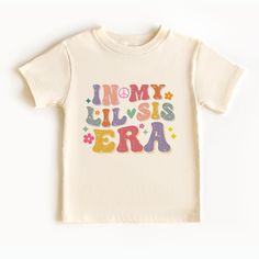 Introducing the "In My Lil Sis Era" shirt, a vibrant retro-inspired design with playful, colorful letters and cute flowers, hearts, and little stars, perfect for your little girl's unique style. It's more than just a shirt; it's a celebration of sisterhood! Make her feel extra special and loved. Shop now and capture this unforgettable moment! The best pregnancy gifts are ideal, such as Big Sister, Big Brother, or Little Sister Gifts, to create lasting memories! Make this special moment truly unf Big Little Shirts Sorority, Big Little Shirts, Little Sister Gifts, Lil Sister, Sibling Shirts, Girls Unique, Sister Shirt, Lil Sis, Fun Size