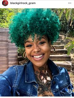 Dyed Curly Hair, Cute Hair Colors, Hair Tint, Dyed Natural Hair, Pinterest Hair, Wild Hair, Hair Crush, Dye My Hair, Hair Life