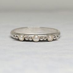 Pearl Ring Band in Sterling Silver Natural Stone Engagement Ring Silver, Dainty Wedding Ring Silver, Silver Band Wedding Ring, Untraditional Engagement Rings Silver, Vintage Pearl Engagement Ring, Silver Pearl Wedding Ring, Silver Simple Engagement Rings, Funky Engagement Rings Silver, Pearl Wedding Rings