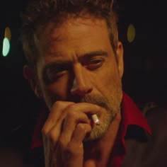 Jeffrey Dean Morgan Negan, Jeffery Dean, Negan Twd, John Winchester, Dean Morgan, Hot Dads, Jeffrey Dean, Jeffrey Dean Morgan, Attractive People