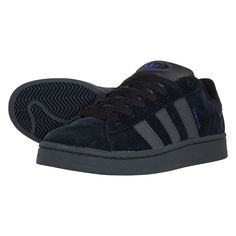 2000s Dc Shoes, Adidas Campus Black, Emo Sneakers, Sneakers Purple, Color Core, Adidas Campus 00s, Skater Shoes, All Black Shoes, Purple Logo