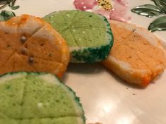 CITRUS SLICE BUTTER COOKIES * orange, lime and lemon * Homemade SLICE & BAKE LOGS Cookies Orange, Lime And Lemon, Citrus Slice, Christmas Cookie Swap, Dessert Platter, Coconut Custard, Cookie Swap, Green Food Coloring, Christmas Food Desserts