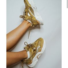 Free Shipping!!! These Elongating Salted Caramel Tennis Shoes Are Exactly That... They Elongate Your Legs And Add A Bit Of Spice! Super Comfortable & Unique. Ties In The Back True To Size Vans Authentic Shoes, Black And White Trainers, Tennis Shoes Outfit, Steve Madden Sneakers, Work Sneakers, Hiking Shoes Women, Comfort Shoes Women, Tennis Sneakers, Unique Ties