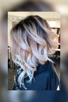 Lob Haircuts, Haircut And Color, Blonde Pixie, Hair Inspiration Color, Grey Hair