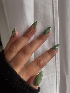 Green Earrings Outfit Casual, Green Nails Tan Skin, Green Fake Nails, Green And Brown Almond Nails, Green Minimalist Nails, Green Velvet Nails, Nails Green Aesthetic, Almond Acrylic Nails Sage Green, Jade Green Almond Nails