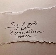 a piece of paper with writing on it that says, se l'necche de poche is come so trour sonre