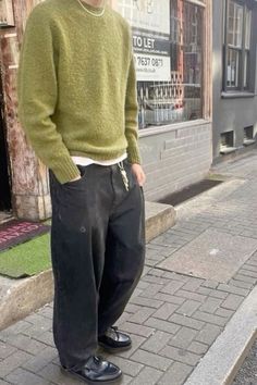 outfit inspo. Chique Outfit, Loafers Outfit, Italy Outfits, Street Fashion Men Streetwear, Guys Clothing Styles, Mens Fashion Streetwear, Winter Outfits Men, Cool Outfits For Men