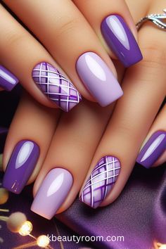 Purple Tones Nails, Purple Biab Nail Designs, Purple Nail Polish Designs, Purple And Navy Nails, Short Sassy Nails, Purple Plaid Nails, Plum Nail Designs, Nail Designs Lavender, Fall Purple Nails