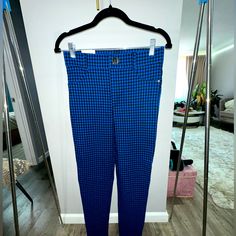 Zara Women Leggings In Blue.Size S/26. Brand New Zara Jumpsuit, Women Leggings, Blue Leggings, Zara Pants, Zara Women, Women's Leggings, Pant Jumpsuit, Color Blue, Pants For Women