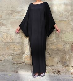 Black Maxi Dress Caftan Abaya Plus size by cherryblossomsdress Plus Size Black Dresses, Plain Maxi Dress, Maxi Kaftan, Elastic Waist Dress, Elegant Maxi Dress, Maxi Robes, Vestido Casual, Plus Size Maxi Dresses, Maxi Dresses Casual