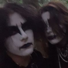 Metalhead Matching Pfp, Metal Couple Aesthetic, Metalhead Couple Aesthetic, Black Metal Couple, Alt Couple Aesthetic, Black Metal Icon, Metalhead Couple, Couples Makeup