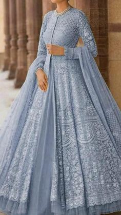 Indian Dresses Traditional, Fancy Dresses Long, Indian Gowns, Designer Party Wear Dresses, Designer Dresses Casual, Stylish Party Dresses, Party Wear Indian Dresses