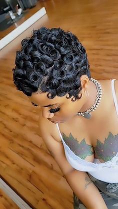 Long Hair Growing Tips, Quick Weave Short, Short Green Hair, Short Quick Weave Hairstyles, Short Relaxed Hairstyles, Short Hair Waves