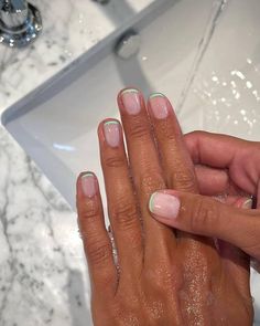 Manicure Fall, Color French Manicure, Short French Nails, Milky Nails, Manicure Colors, Nude Nail, Nagel Tips, Fall 24, Polish Colors