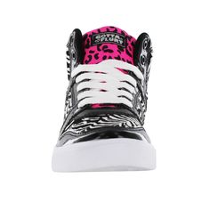 The comfortable women's hip hop fashion sneaker embraces a footbed, cushion insole, and rubber outsole that molds around your feet to absorb shock. The padded tongue and collar of the women's hip hop pink sneakers are perfect for handling the proportions of pop, locks, stomps, and squats created in your dance routine. The breathable Pat Pu and canvas on top of these hip hop black sneakers allow you to dance for hours without friction or sweating. Features Pat Pu and Canvas upper Padded tongue and collar Cushioned insole Rubber outsole Sneakers Target, Dance Shoes Hip Hop, Emo Shoes, Scene Shoes, 2000s Shoes, Hip Hop Sneakers, Girls Combat Boots, Hot Pink Fashion, Dance Sneakers