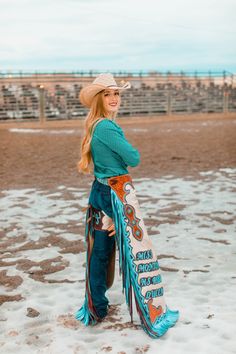 Rodeo Queen Sash, Rodeo Queen Dresses, Rodeo Queen Pictures, Rodeo Queen Chaps, Rodeo Photoshoot, Rodeo Photos, Senior Photo Shoot