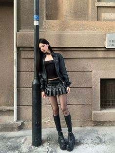 Goth Outfit Inspo, Alt Outfits, Edgy Outfits, Stage Outfits, Outfits Aesthetic, Look Cool, Not Mine