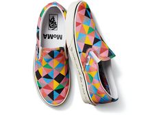 Vans Classic Slip-On MoMA Faith Ringgold - Sneakers Slip On Vans Outfit, Moma Museum, Faith Ringgold, Slip On Vans, Vans Outfit, Vans Store, Converse One Star, Modern Accessories, Vans Slip On