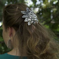 Large flower with attached hair barrette; handmade Belgian ribbon lace from the 1890s used for petticoats and tablecloths. Dipped in sterling silver and antiqued. Half Updo, Hair Down, Lace Hair, Large Flowers, Hair Barrettes, Model Photos, Down Hairstyles, Petticoat