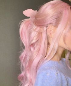 Light Pink Hair, Cute Hair Colors, Colour Collection, Stronger Hair, Dye Ideas, Dye Colors, Healthier Hair, Pretty Hair Color, Hair Color Pink