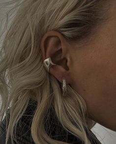 Dope Jewelry, Funky Jewelry, Jewelry Lookbook, Ear Cuffs, Dream Jewelry, Jewelry Inspo, Pretty Jewellery