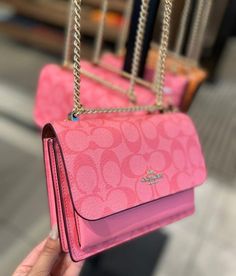 Buchifresa Purses, Pink Coach Crossbody Bag, Nina Fresa Aestethic Outfit, Pink Designer Bags, Purse Collection, Pink Bags