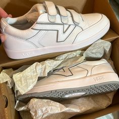 I Bought These And It’s Too Late To Return Them. I Have A Pretty Wide Foot And They Are Just Not Wide Enough Although They Seem Roomy, They’re New And Unworn. Velcro Shoes Women, Velcro Shoes, Vans White, Shoes Vans, Women's Vans, Womens Vans, Vans Shoes, Shoes Women, Too Late