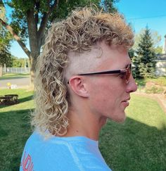 Men’s Perm Mullet, Wavy Perm, Curly Mullet, Monochrome Makeup Look, Blonde Hair Boy, John Stamos, Cool Blonde Hair