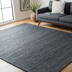 The Marbella Collection displays the simple elegance of hand woven flat weave rugs in a marvelous array of colors and styles. These classy-casual floor coverings are made using durable synthetic yarns and finished with a soft cotton backing for cushioned feel underfoot and long lasting, contemporary style in room decor. Safavieh Marbella Annabella 8 X 10 (ft) Wool Charcoal Indoor Abstract Bohemian/Eclectic Area Rug in Gray | MRB556H-8 Gray Black And White Living Room Rugs, Dark Rugs In Living Room, Dark Rug Living Room, Modern Wangxian, Living Room Rug Dark, Masculine Rug, Modern Rugs In Living Room, Dark Area Rug, Gray Rug Living Room