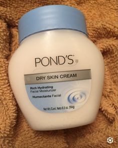 Ponds Dry Skin Moisturizer, Ponds Dry Skin Cream, Facial Cream Moisturizer, Ponds Cream Skincare, Ponds Face Cream, Ponds Products, Ponds Moisturizer, Ponds Cream, Best Moisturizer For Dry Skin