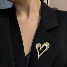 Elegant Sleek Gold Metal Leaning Hollow Heart Statement Brooch Accessory Fashion Jewelry Pin Button Size: 2.25" L X 1.7" W Express Your Personality..You Can Attach To Your Jacket, Coat, Bookbag, Scarf, Sweater, Hat, Shirt, Jeans, Backpack, Bag, Collar, Lapel, Clothing... Etc Gold Heart , Leaning Heart Brooch , Love Heart Pin Bundle To Save On Shipping Bs Trendy Pins As A Gift, Trendy Pins For Gifts, Gold Lapel Pin For Party, Gold Heart Brooch For Formal Wear, Gold Heart Brooch For Formal Occasions, Gold Heart-shaped Brooch For Formal Occasions, Gold Brooches For Valentine's Day Party, Elegant Gold Brooch For Valentine's Day, Elegant Gold Brooches For Valentine's Day