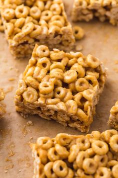 easy 3 ingredient cheerios bars with the title overlay